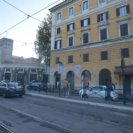 Testaccio Loftsoppalcato Bed and Breakfast